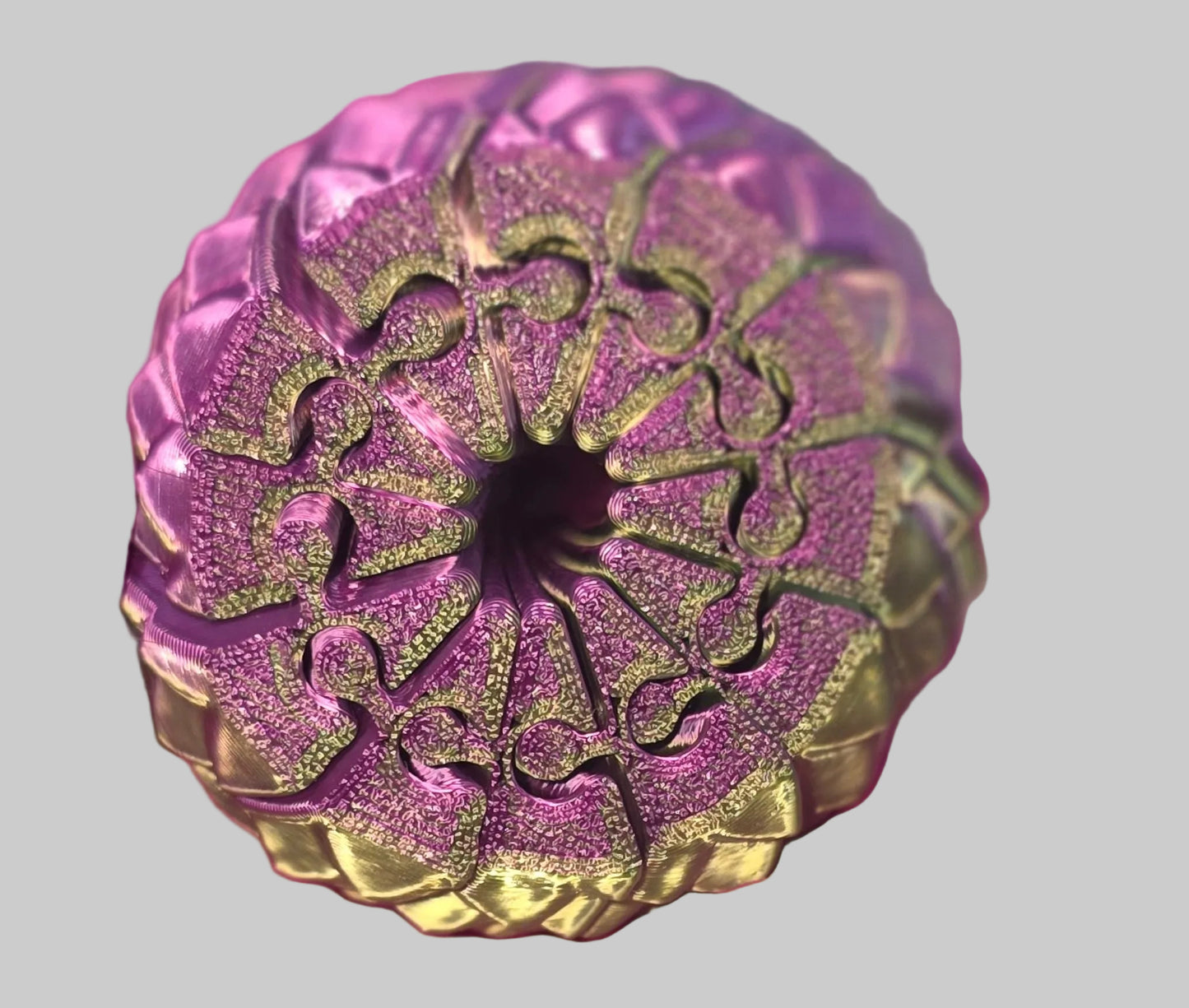 Articulated Dragon in Collapsible Fidget Egg